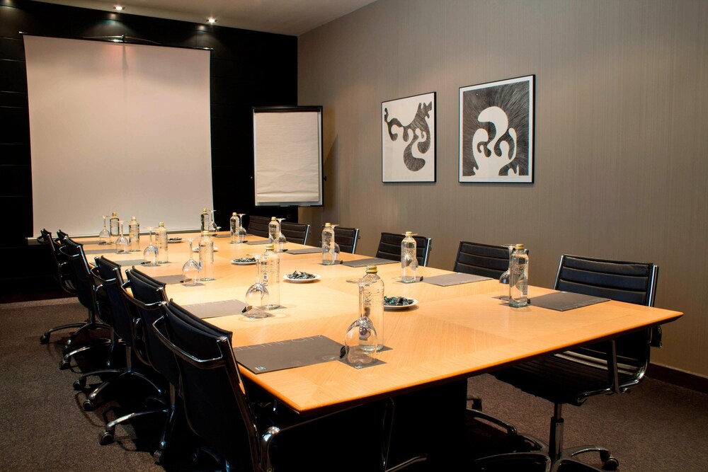 Ac Hotel Madrid Feria By Marriott En Madrid Hoteles Com