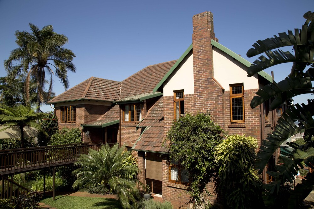 Ridgeview Lodge in Durban Book on