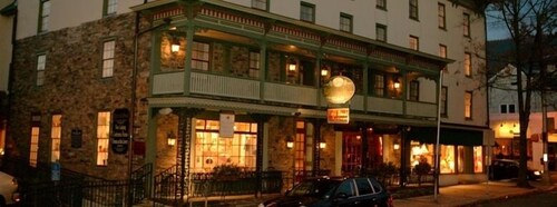 Book Lambertville House in Lambertville