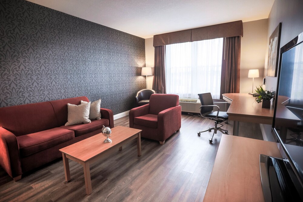 Book Cambridge Hotel and Conference Centre in Cambridge