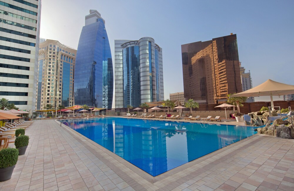 Book Ezdan Hotel in Doha