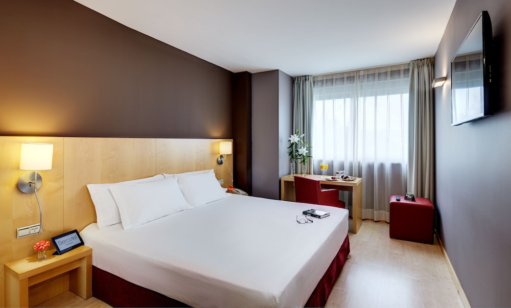 Book Hotel Sercotel Portales In Logrono Hotels Hotel Sercotel Portales Logrono