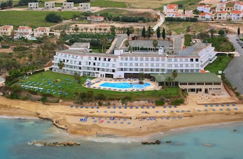Picture of Corallia Beach Hotel Apartments in Pegeia