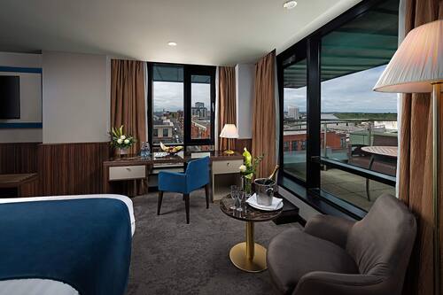 The Savoy Hotel Limerick Info Photos Reviews Book At Hotels Com The Savoy Hotel Limerick Info Photos Reviews Book At Hotels Com