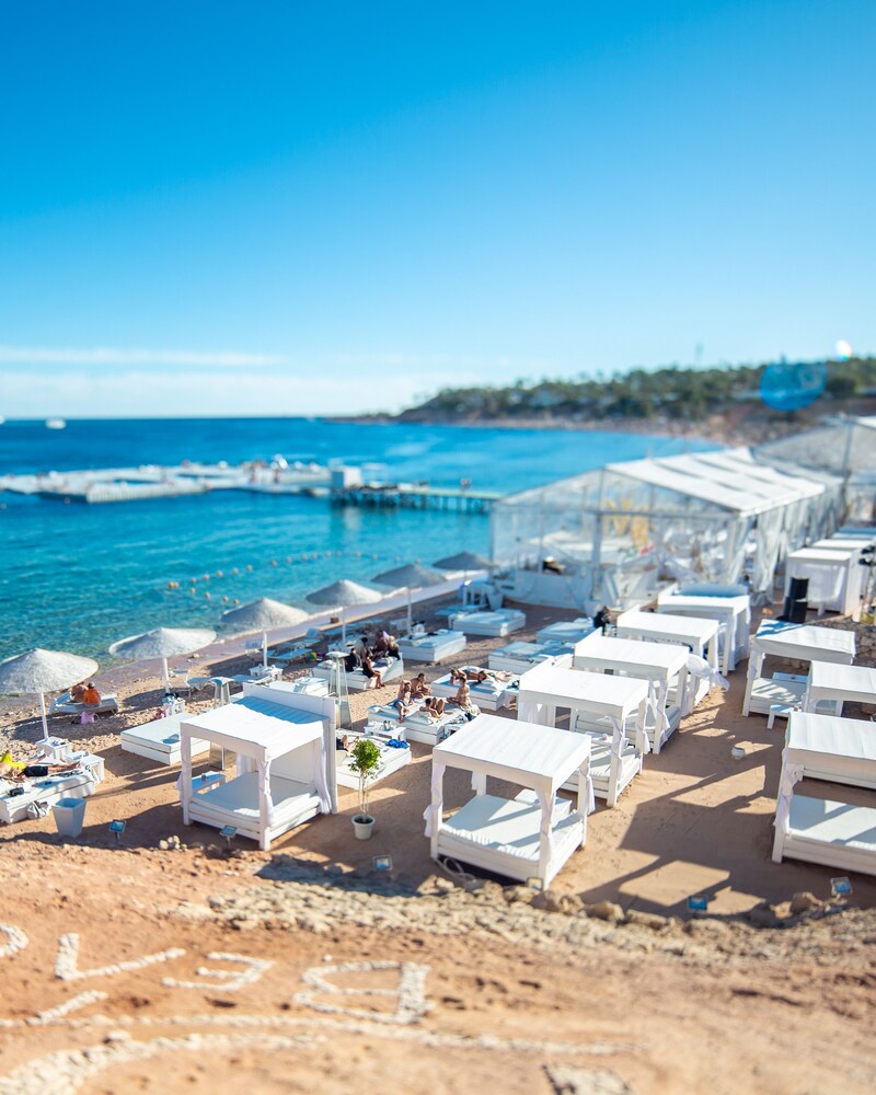 Domina Coral Bay Casino & Resort