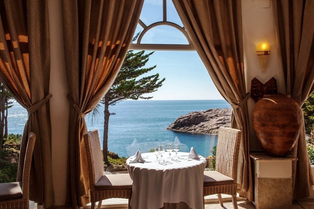 Hotel Eden Roc In Sant Feliu De Guixols Hotels Com