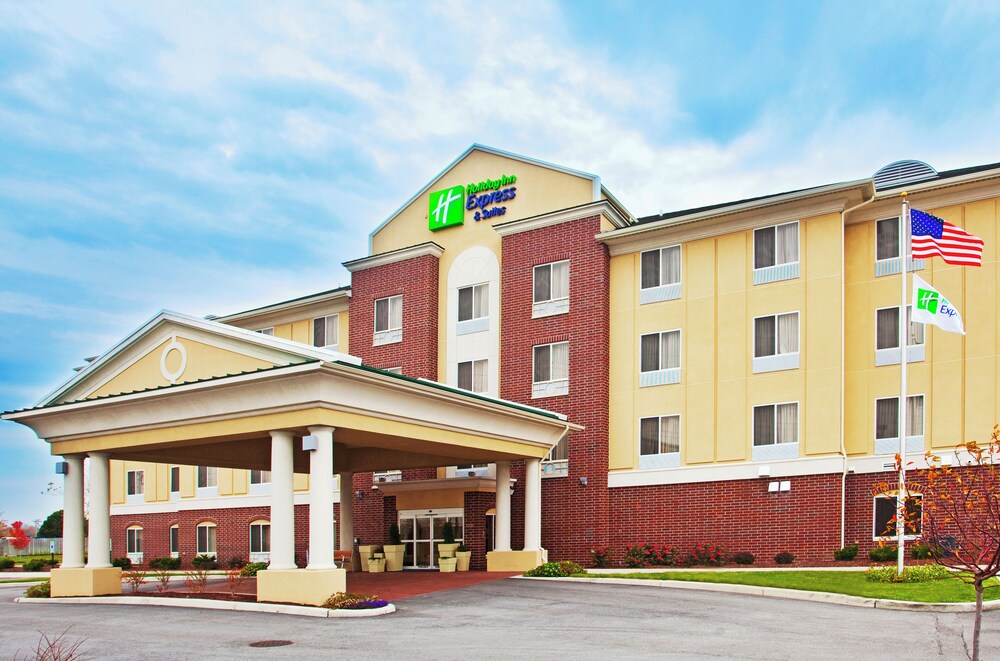 Book Holiday Inn Express Hotel Suites Chicago South Lansing An Ihg Hotel In Lansing Hotelscom