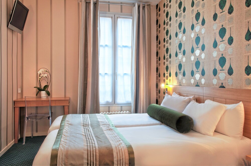 Hotel Romance Malesherbes by Patrick Hayat, Paris: Info, Photos ... Hotel Romance Malesherbes by Patrick Hayat, Paris: Info, Photos ...