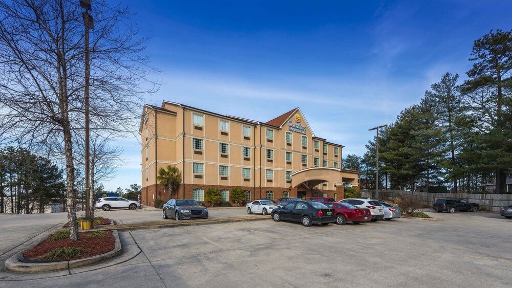 Book Comfort Inn Suites In Villa Rica Hotelscom