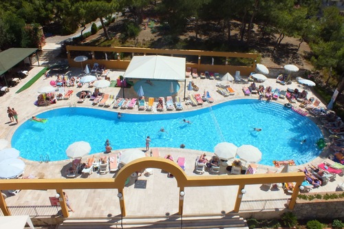 tuntas family suites kusadasi kusadasi