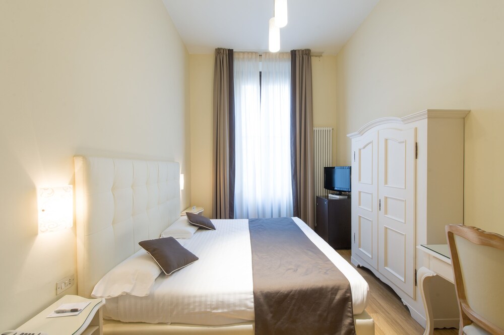 Reviews for Hotel Cosimo De Medici, Florence Hotel Cosimo De&apos; Medici in Florence