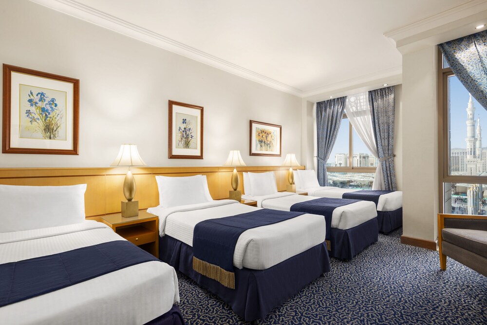 احجز رامادا باي ويندام المدينة القبلة في المدينة المنورة قارن أسعار الفنادق في المدينة المنورة