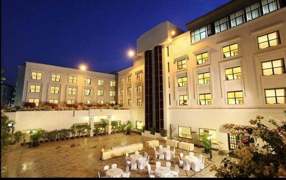 Hotel Green Park Hyderabad India S Hotel Green Park Hyderabad
