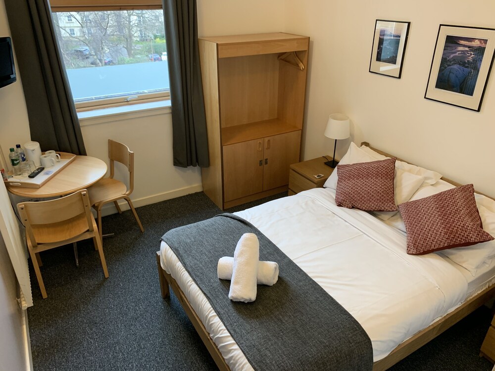 Edinburgh Central Youth Hostel In Edinburgh Hotels Com