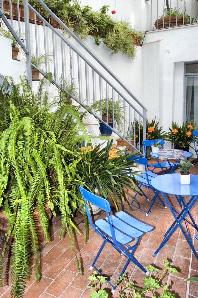 Book Plaza Santa Lucia In Seville Hotels Com