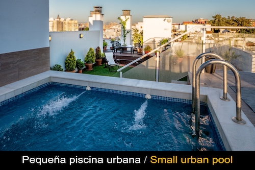 Book Plaza Santa Lucia In Seville Hotels Com
