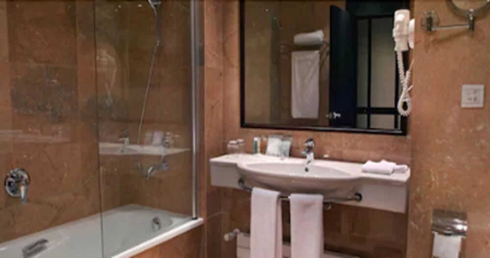 Hotel Attica 21 Coruna In La Coruna Hotels Com