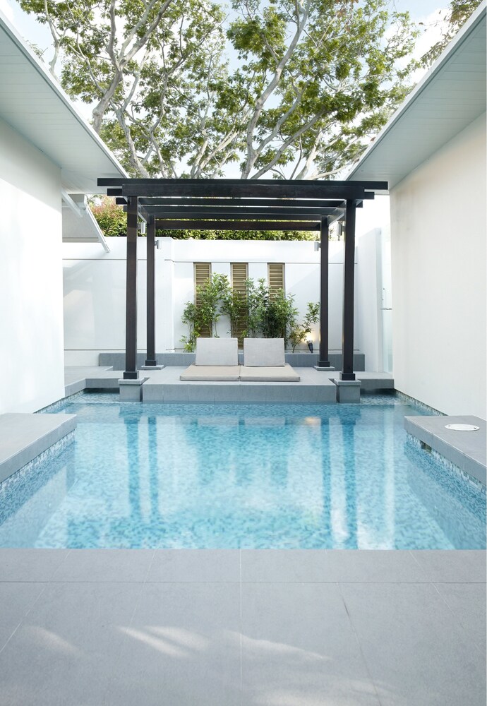 Book Amara Sanctuary Resort Sentosa Sg Clean In Singapore Hotels Com