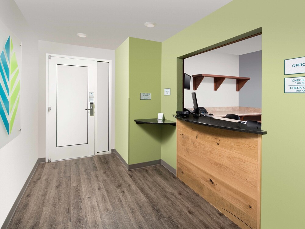 Woodspring Suites Denver Aurora In Hotels Woodspring Suites Denver Aurora