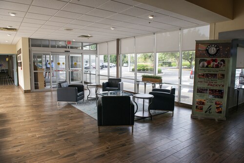 フェアボーン ライト パターソン空軍基地 周辺のホテル 宿泊予約 格安ホテル予約 最安値検索 ホテルズドットコム