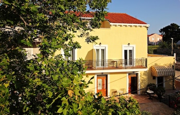 Picture of Bacan Serviced Apartments in Konavle