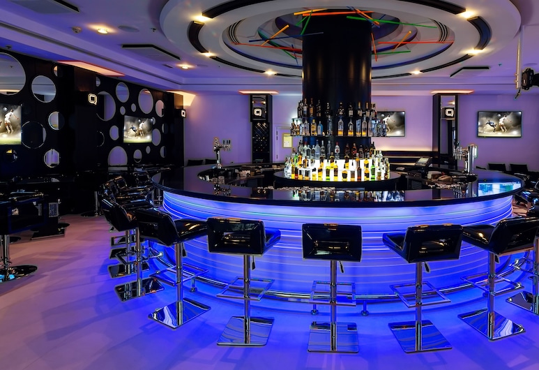 احجز هوليداي إن دبي البرشاء في دبي قارن أسعار الفنادق في دبي