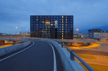 Naktsmītnes Holiday Inn Express Suites Vaughan attēls vietā Vaughan