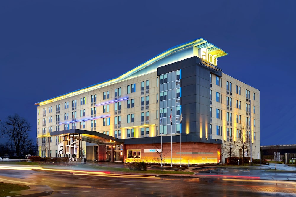 A Loft Hotel Montreal Airport A Loft Hotel Montreal Airport
