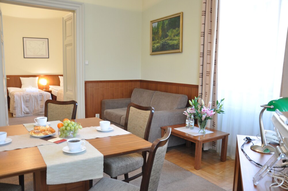 Book Red Brick Apartments in Krakow | Hotels.com Book Red Brick Apartments in Krakow | Hotels.com