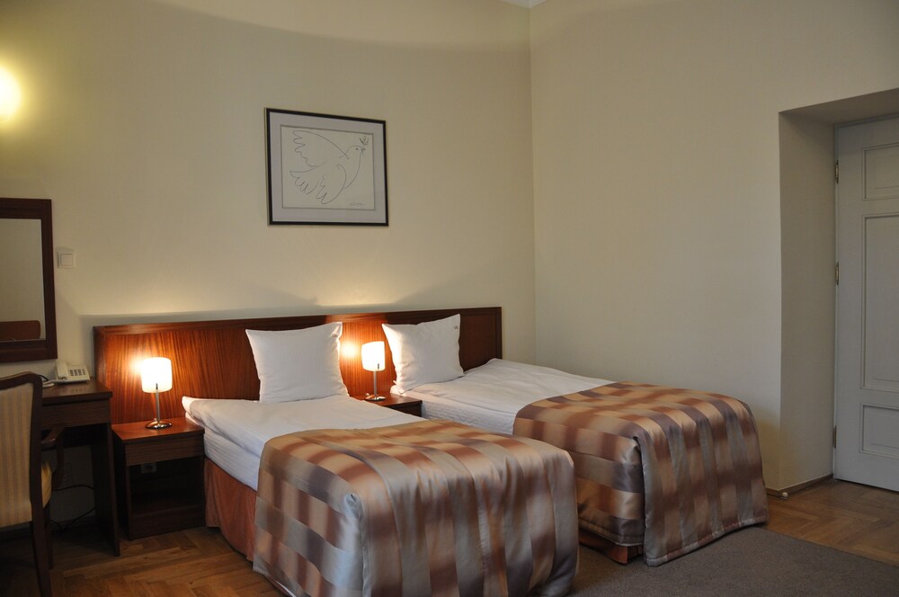 Book Red Brick Apartments in Krakow | Hotels.com Book Red Brick Apartments in Krakow | Hotels.com