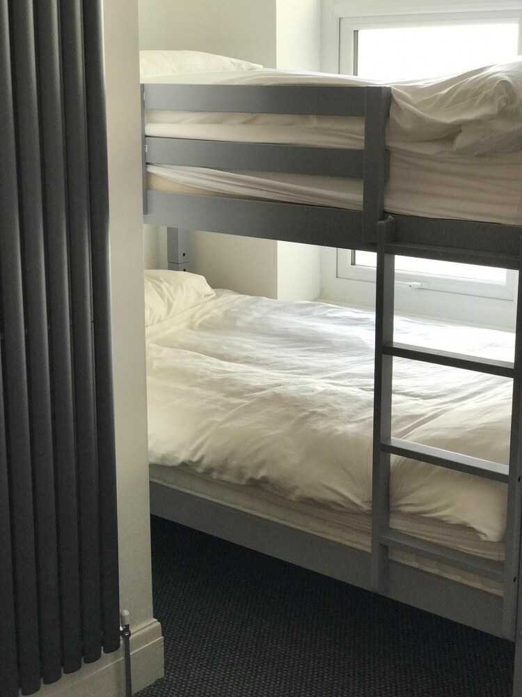 Book Mojitos Group Hotel Blackpool In Hotels