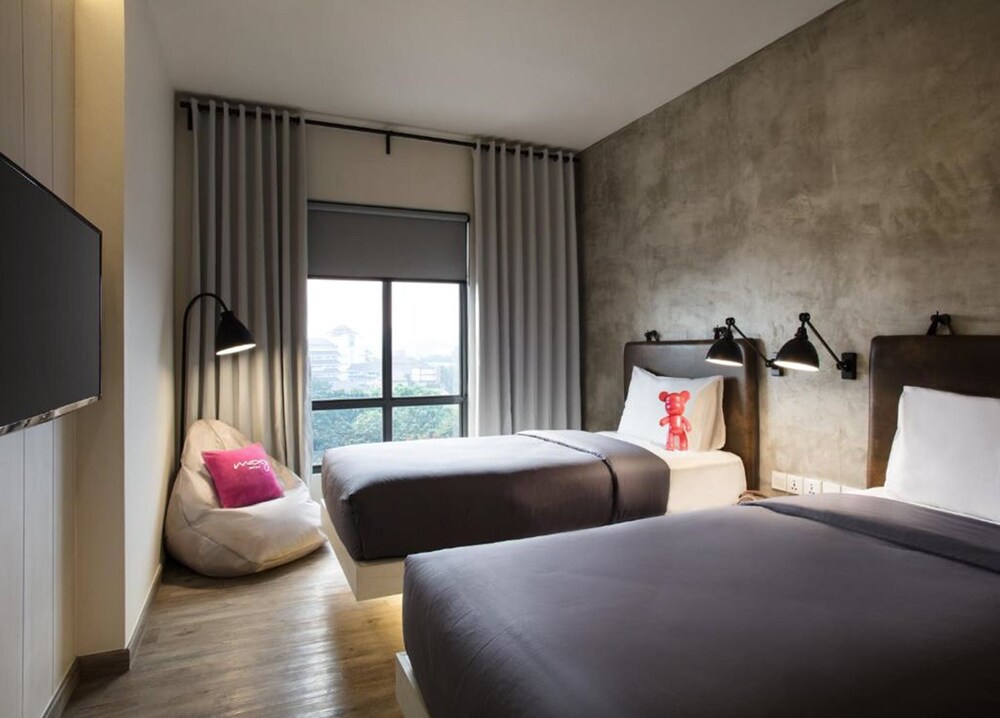 Book Moxy Bandung In Bandung Hotelscom
