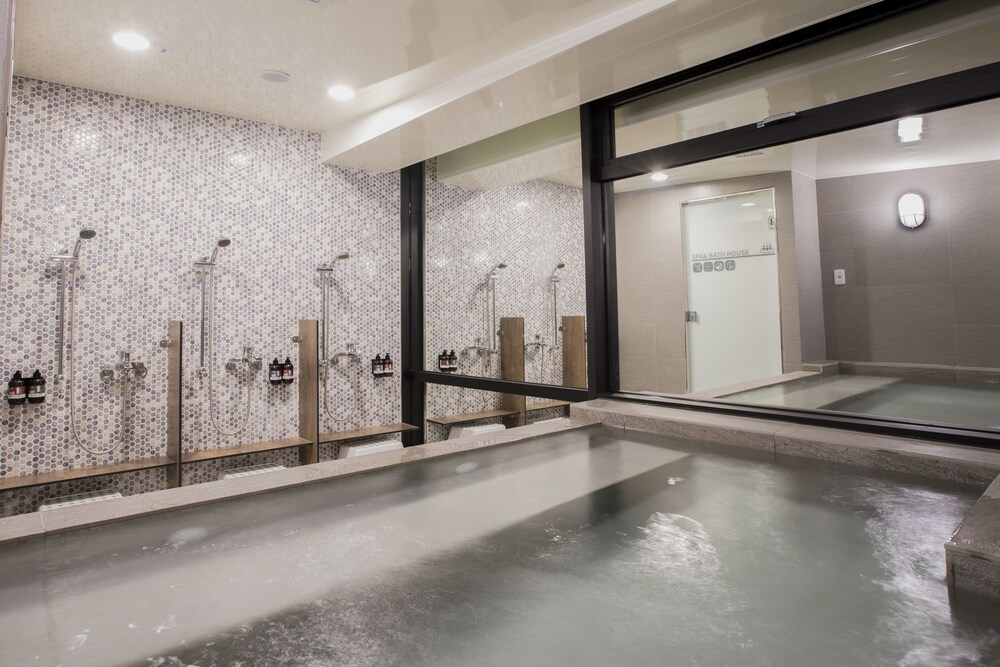 單人房住宿空間高雄站前館 住宿預訂優惠及飯店資訊 Hotels Com