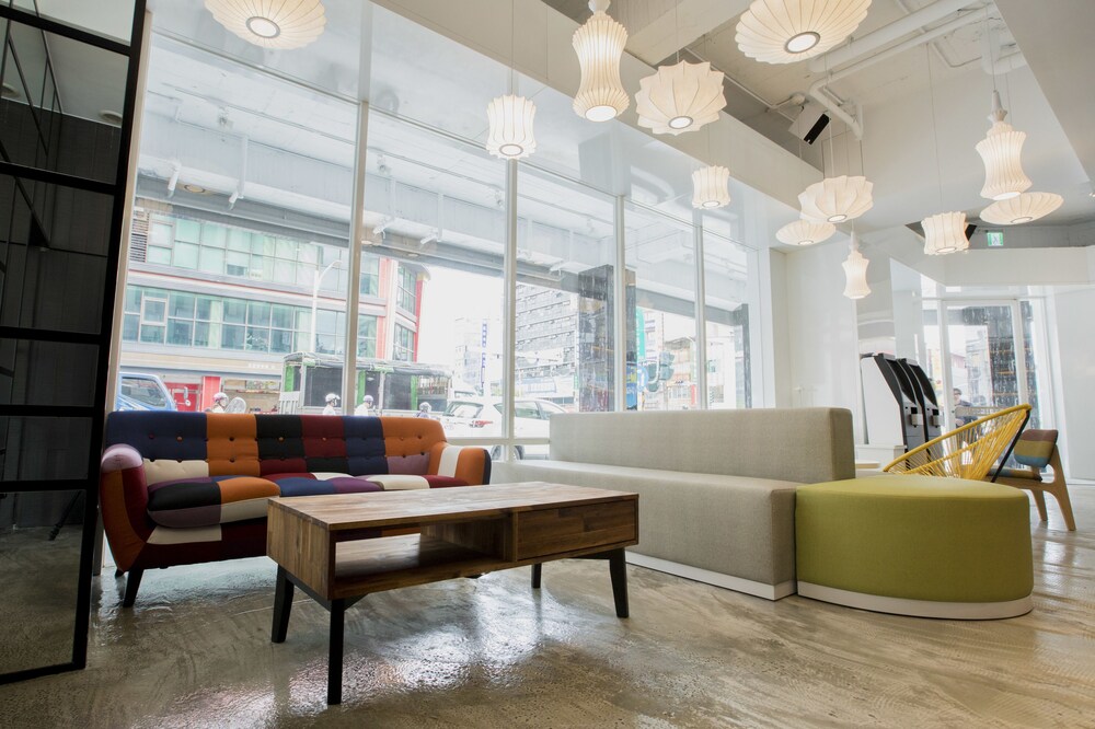 單人房住宿空間高雄站前館 住宿預訂優惠及飯店資訊 Hotels Com