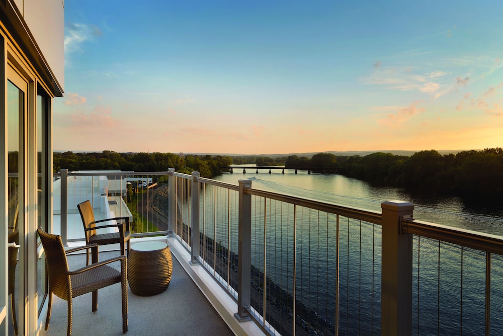 Book The Landing Hotel At Rivers Resort In Schenectady The Landing Hotel At Rivers Resort Schenectady Balcony View