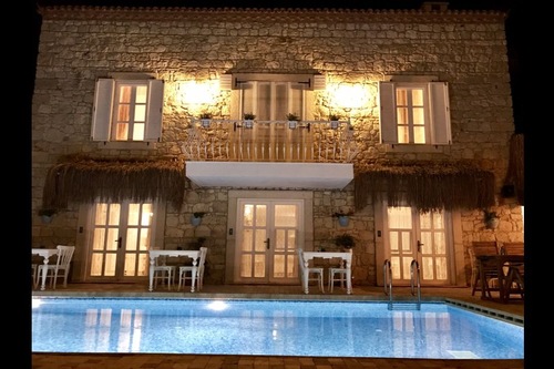 Alacati Roka Tas Otel Cesme Turkey Cesme Hotel Discounts Hotels Com