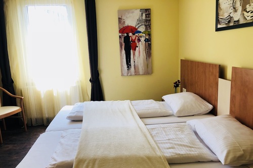 Hotel Restaurant Europa In Russelsheim Hotels Com