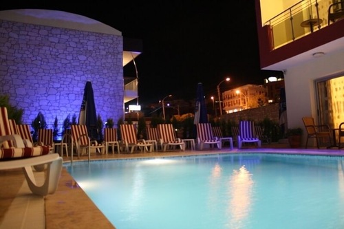 Firat Mert Hotel Cesme Hotels Com