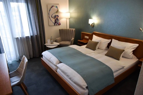 Book Martins Klause Airport Messe Hotel In Leinfelden Echterdingen Hotels Com