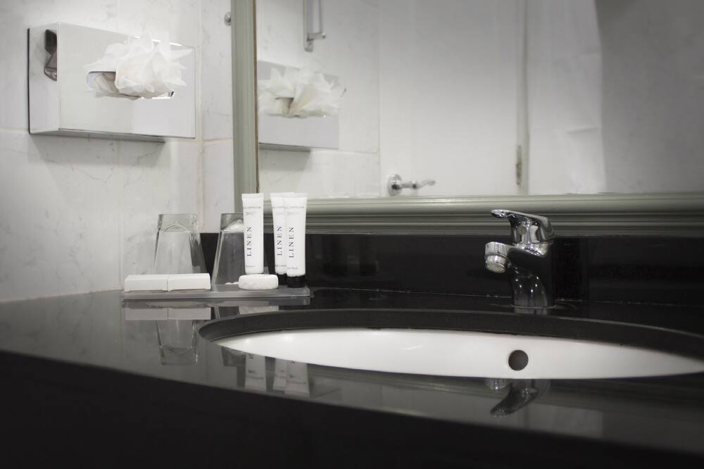 Book Hyde Hotel (Formerly The Forster Court Hotel) in Galway Hotels com Book Hyde Hotel (Formerly The Forster Court Hotel) in Galway Hotels com