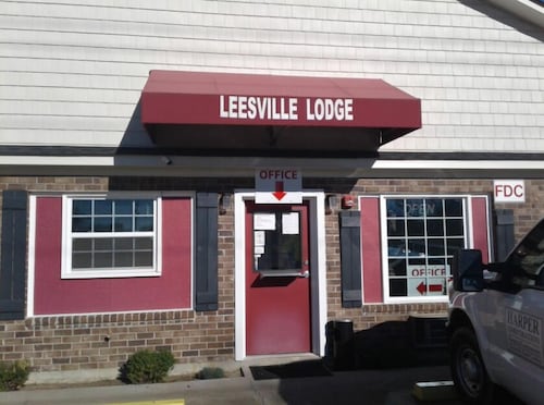 Book Leesville Lodge In Hotels Leesville Lodge