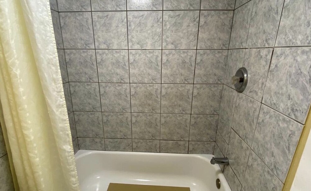 Book Studio 6 Wilmington Nc In Wilmington Hotels Com