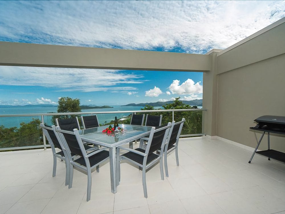 Skiathos Apartments Hamilton Island Australia Skiathos Apartments Hamilton Island