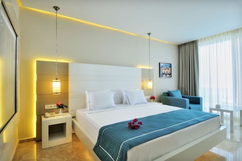 Lugga Boutique Hotel Beach Bodrum Hotels Com