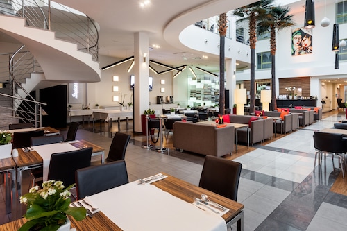 Hotel Moderno Poznan Updated Price Reviews Hd Photos Hotels Com