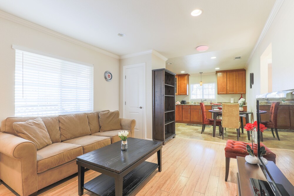 チェリー コーラ マウンテン ビュー の宿泊予約 ホテルズドットコム