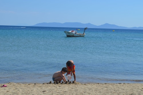Ayvalik Ta Deniz Ve Plaj Sezonu Acildi Seyahat Haberleri
