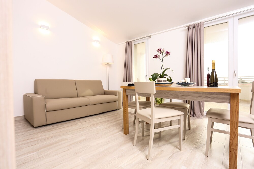 Book Alma Di Alghero Apartments In Alghero Hotels Com