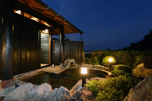 伊東必去景點 介紹18 Road Station Ito Marine Town旅遊資訊及road Station Ito Marine Town附近酒店推介 伊東必去景點 介紹18 Road Station Ito Marine Town旅遊資訊及road Station Ito Marine Town附近酒店推介