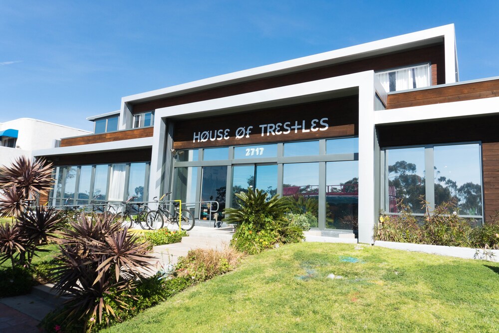 Book House Of Trestles In San Clemente Hotels House Of Trestles San Clemente